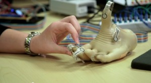 Medical researchers are helping restore the sense of touch in amputees. Credit: Image courtesy of Case Western Reserve University